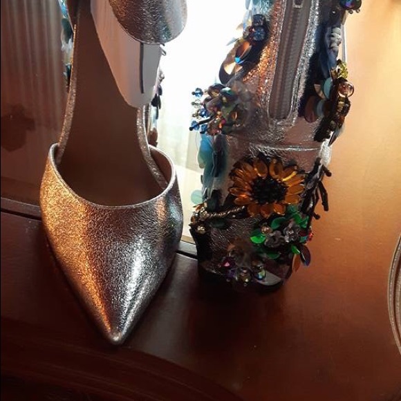 SOLD - Picture 3 of 3